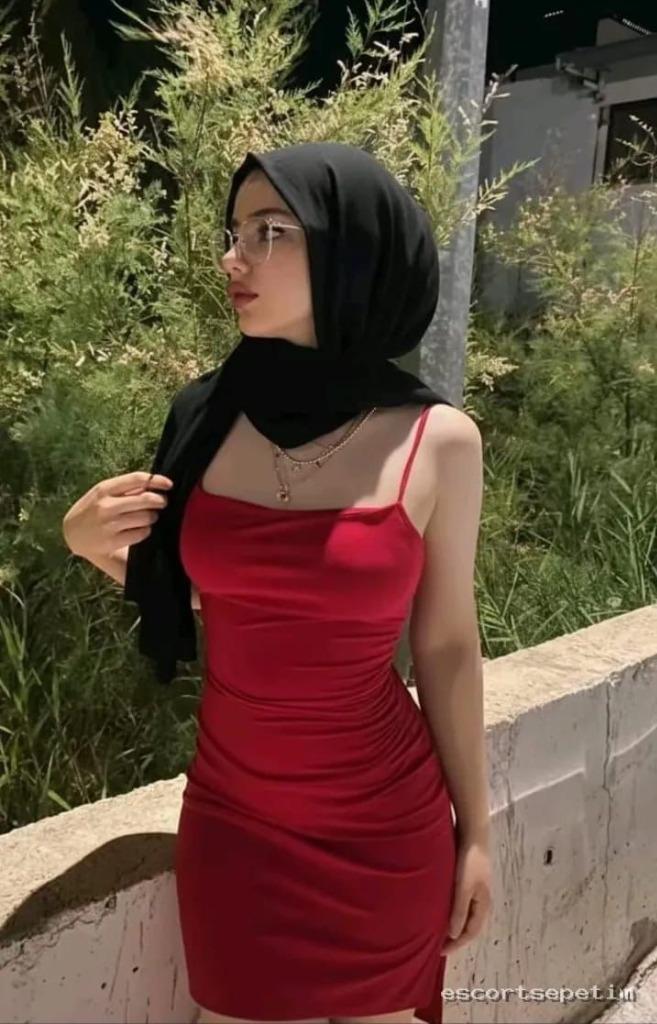 Beyoğlu Arap Cami VIP Escort Bayan 11